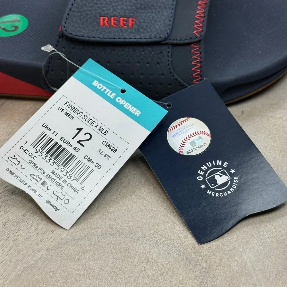 Boston Red Sox Reef Fanning Slides Mens 12 MLB Sandals Bottle Opener NWT